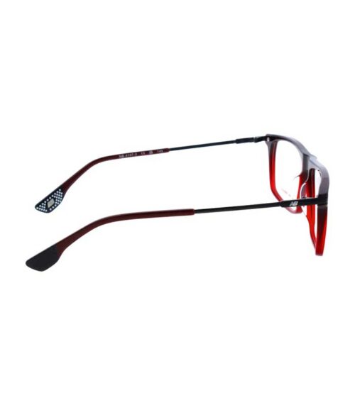 Rama ochelari New Balance 4147 C03 este fabricată din acetat cu metal și vine într-un model cu degrade rosiatic si completează o gamă de forme diferite ale feței și se pot potrivi cu multe ținute. Colecția de ochelari de vedere New Balance include o gamă largă de stiluri atractive.